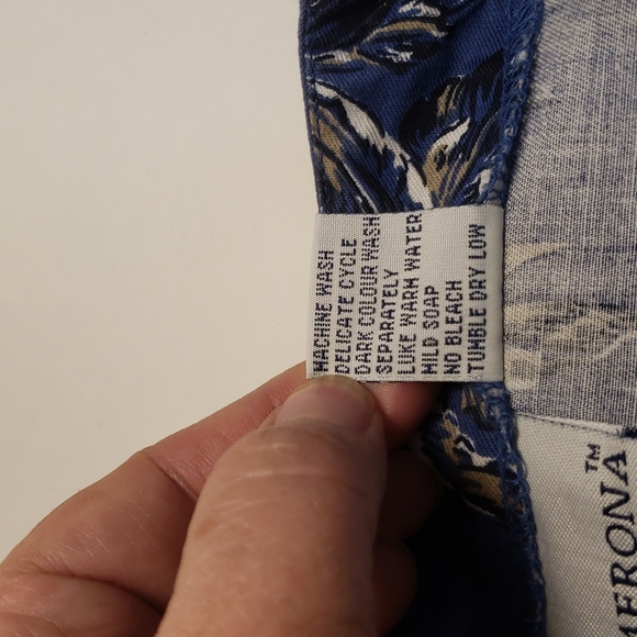 NWOT MERONA size 18 front wrap blue floral skirt E94 - Picture 6 of 10